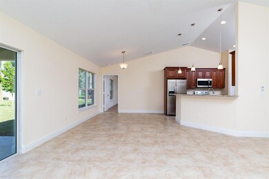 LIVING ROOM/DINING AREA