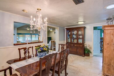 Formal Dining