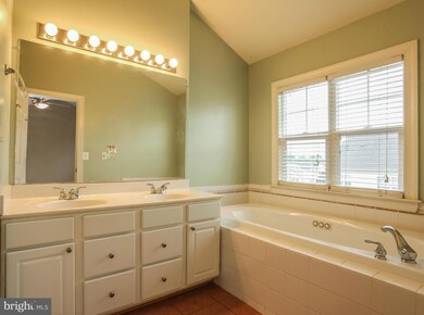 8120 Levity Place, Manassas, VA 20111 - photo 2