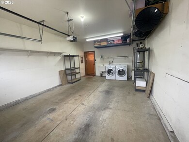 1435 Seacrest Ln unit 2, Brookings, OR 97415 - photo 5