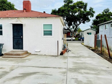 840 W 127th Place, Compton, CA 90222 - photo 4