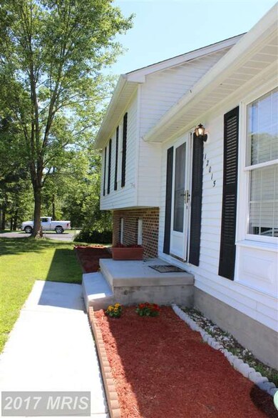 12015 Susan Ln, Lusby, MD 20657 - photo 5