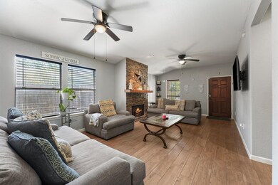 12014 Green Coral Dr, Houston, TX 77044 - photo 6