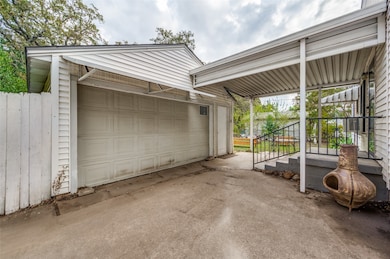 813 Scott Dr, Arlington, TX 76012 - photo 5