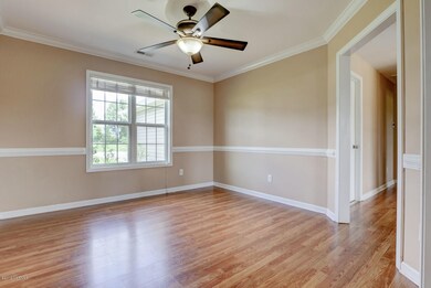 104 Farmington Dr Richlands NC-large-006