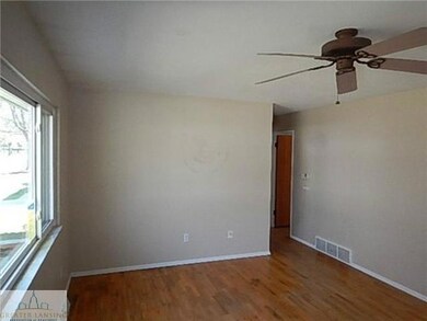 1707 S Holly Way, Lansing, MI 48910 - photo 5