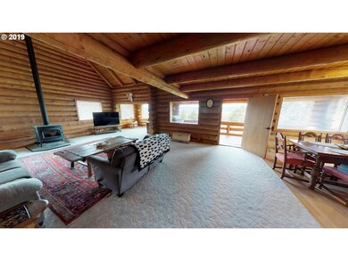 Living Room/Dining Room