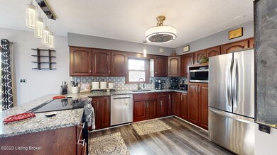 3-web-or-mls-9010 Loch Lea Ln Louisville