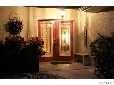 Front Entry Detail
