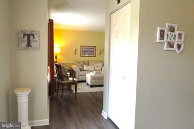 605 Parkway Dr unit 107, Littlestown, PA 17340 - photo 5