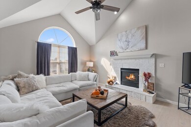 10487 Pinnacle St, Crown Point, IN 46307 - photo 6