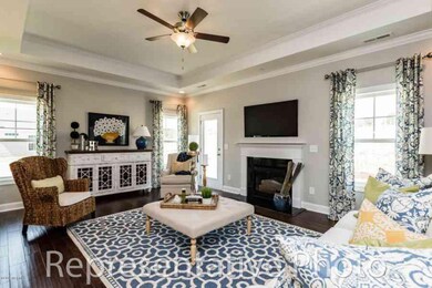 69473945535719_013_living_room_compresse