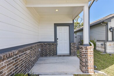 5723 Madden Ln, Houston, TX 77048 - photo 3