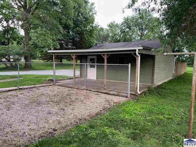 1519 E Springhill Dr, Terre Haute, IN 47802 - photo 3