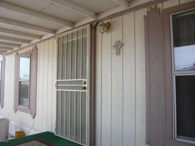 03 Front Entry