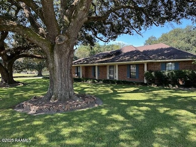 8714 Sidney Gautreaux Rd, Abbeville, LA 70510 - photo 2