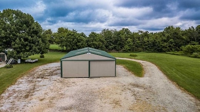 1718 W Curry Rd, Liberty, IN 47353 - photo 3