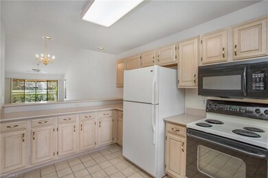 6625 Ilex Cir unit B, Naples, FL 34109 - photo 6