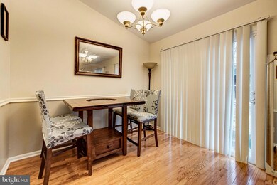 12218 Kings Arrow St, Bowie, MD 20721 - photo 5