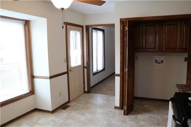 5530 Meadow Sweet Ln, Shawnee, KS 66226 - photo 4