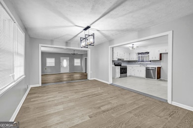 2203 Willoby Ct unit 2, Morrow, GA 30260 - photo 5