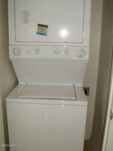 1073 stackable washer & dryer