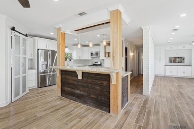 410 E Weber St, Gonzales, LA 70737 - photo 6