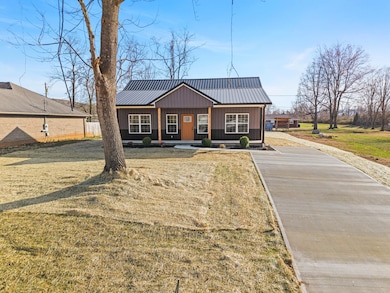 111 Cherry Ln, Burnside, KY 42519 - photo 5