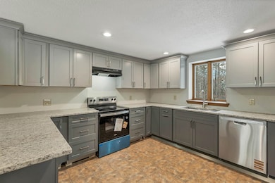 118 Birch Rd, Chester, NH 03036 - photo 7