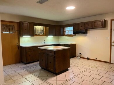 806 Branch Rd, Albany, GA 31705 - photo 7