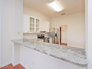 1633 Linkside Dr N-7