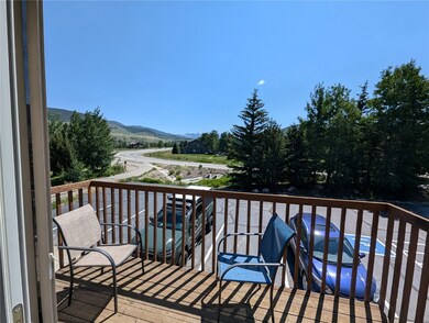 Private Sunny Deck