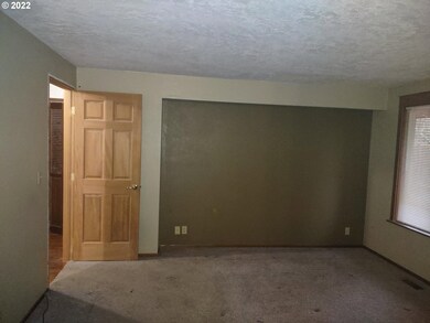 Bedroom, Owner's Suite