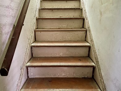 3030 Roe Dr, Houston, TX 77087 - photo 4