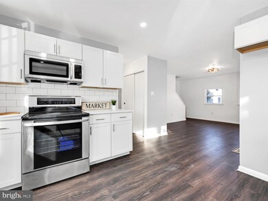 527 State St, Pottstown, PA 19464 - photo 5