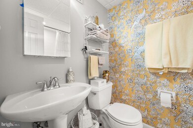 Strath Haven Condominiums unit 1110, Swarthmore, PA 19081 - photo 5