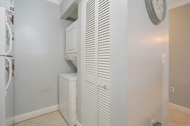 4855 Via Palm Lakes unit 902, West Palm Beach, FL 33417 - photo 6