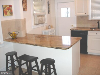 820 Fern St, Lansdowne, PA 19050 - photo 3