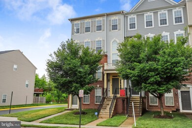 15579 John Diskin Cir, Woodbridge, VA 22191 - photo 4