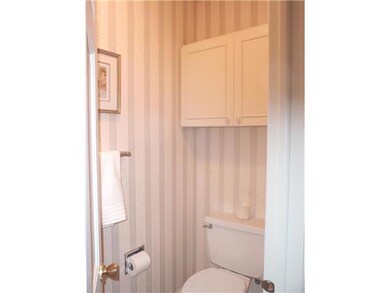 5348 Yorkshire Village Ln unit 15, Columbus, OH 43232 - photo 5