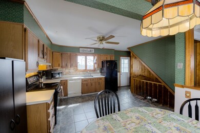 60 Bowker St, Worcester, MA 01604 - photo 6