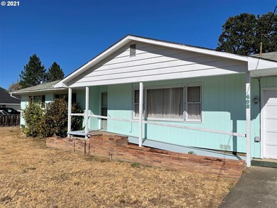 432 Taylor St, Myrtle Creek, OR 97457 - photo 3