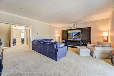 03-Family Room