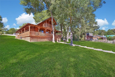 76 Hunters Creek Dr, Huntsville, TX 77340 - photo 2