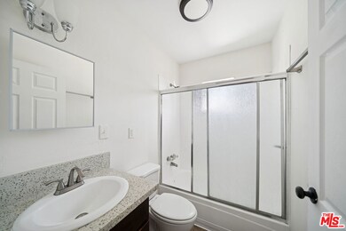 5380 Romaine St unit 4, Los Angeles, CA 90029 - photo 6
