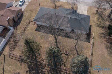 502 Eastlawn Dr, North Baltimore, OH 45872 - photo 4