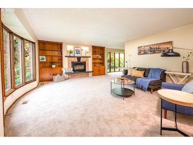 4495 Pinecrest Dr, Eugene, OR 97405 - photo 6