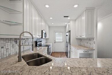 4975 San Jose Blvd unit 103, Jacksonville, FL 32207 - photo 4