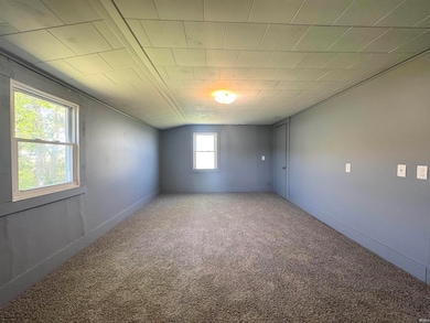 410 I St NW, Linton, IN 47441 - photo 7