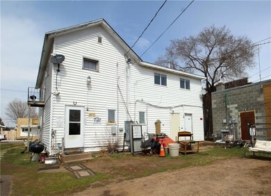 209 Knapp St unit 1-4, Chetek, WI 54728 - photo 3